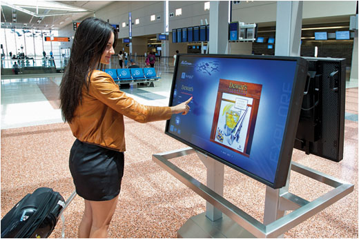HyperView 49 v.2 - Advertising panel, with a 49 inch touch screen, with wifi and bluetooth (Android 7.1)