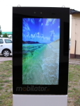 Totem informacyjny na dworzec Wandaloodporny zewntrzny totem stojcy z ekranem LCD o rozdzielczoci 4K NoMobi Trex 43